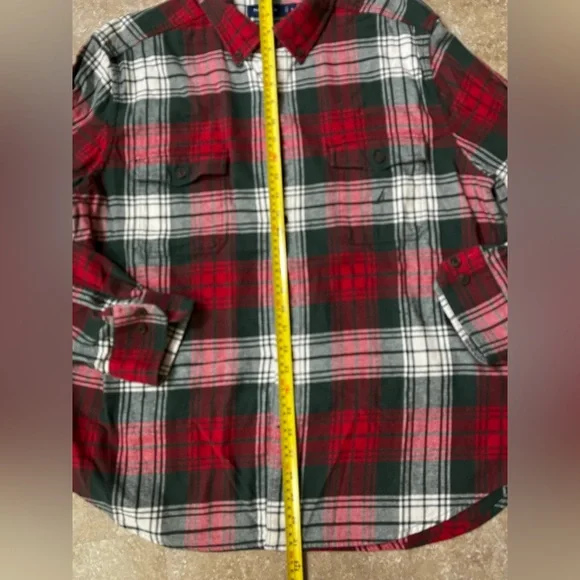 Nautica Men's Classic Red and Green Plaid Flannel Shirt - Picture 5 of 8